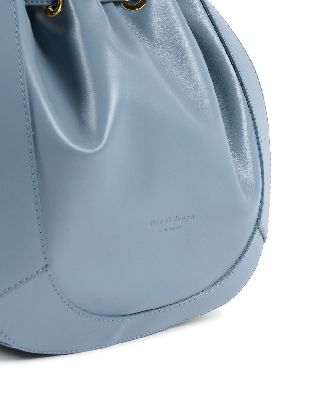 Sac Seau Dee Ocleppo Barolo – Cuir Pleine Fleur Bleu Ciel, Fabrication Italienne (28 x 26 x 13 cm) - LANOVRA